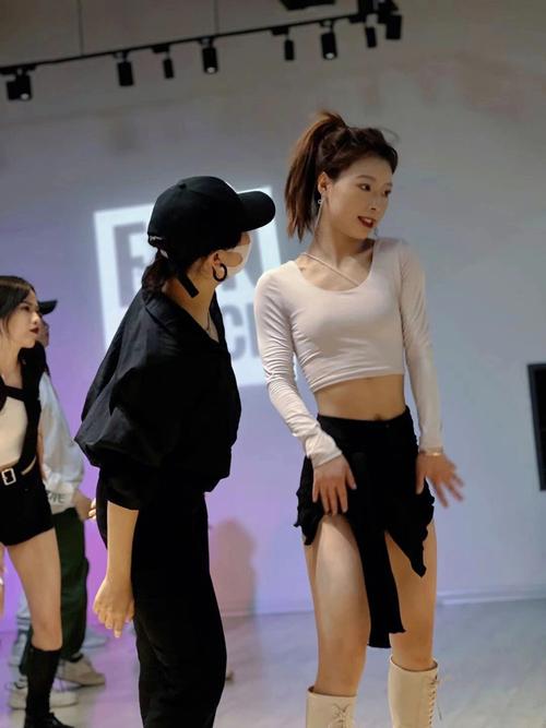 dance加ing怎么加「对舞蹈的表白的句子英语版」 dance加ing怎么加「对舞蹈的表白的句子英语版」 表白句子