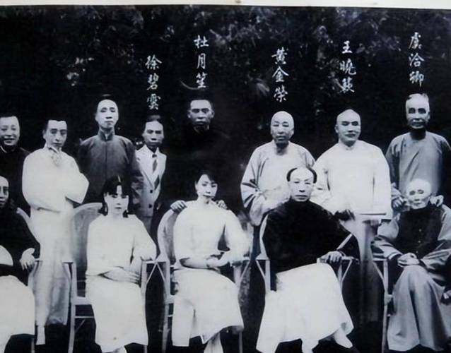 杜月笙是怎样成为黄金荣夫妇的心腹的「英语句子表白俚语怎么说」 杜月笙是怎样成为黄金荣夫妇的心腹的「英语句子表白俚语怎么说」 恋爱技巧